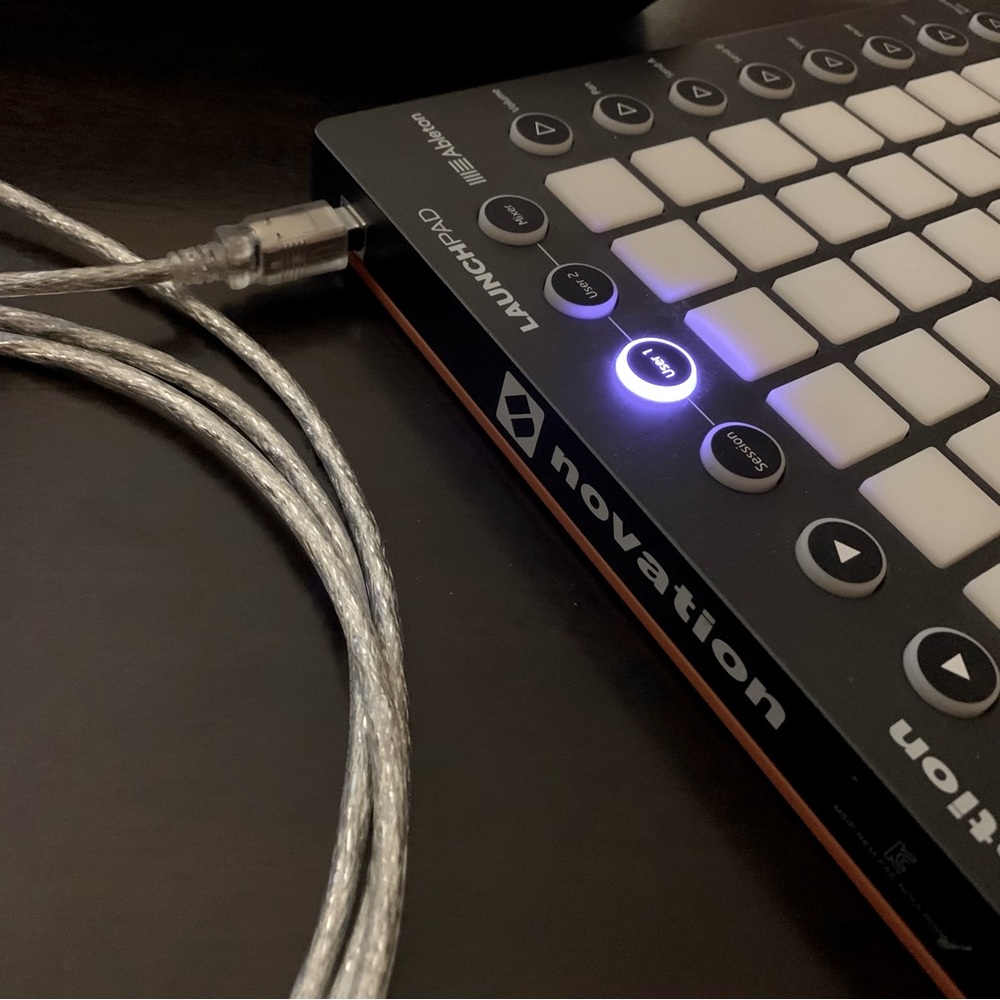 Novation Launchpad midi controller drum pad for Ableton Live